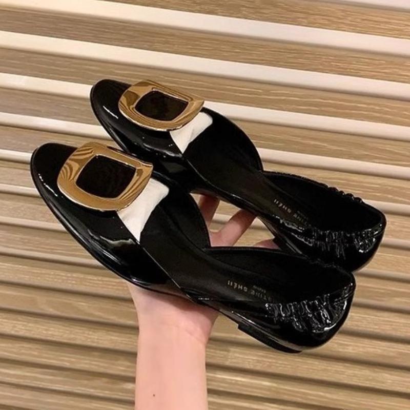 Fashion Elegant Metal Buckle Decoration Low Heel Pumps Women Fashion Cozy Round Toe Shallow Flats High Quality Patent Leather Dress Shoe