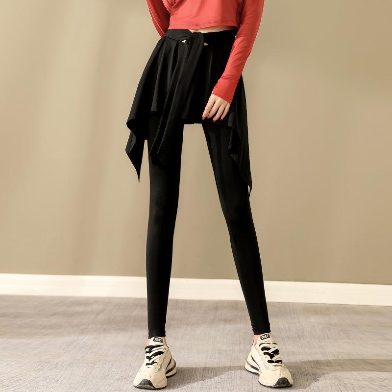 High-Quality Women's Two-in-One Yoga Skirt-Pants for Fitness and Running
