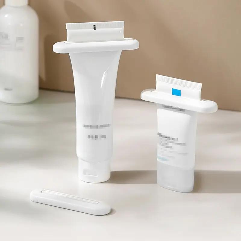 1PCS Toothpaste Squeezer Bathroom Manual Toothpaste Squeezer Lazy Hand Cream Facial Cleanser Squeezer Sample Clip