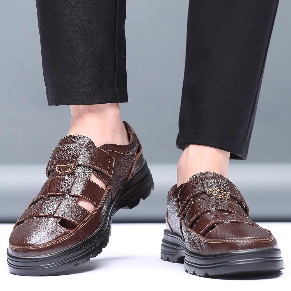 2024 primăvară și vară noi sandale casual din piele pentru bărbați Velcro respirabile cu toc plat cu vârf acoperit pantofi pentru bărbați