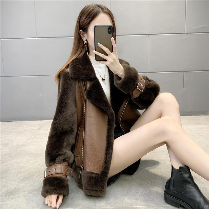 Large size women's clothing lamb leather jacket integrated autumn and winter new fat sister short thickened winter padded jacket tide