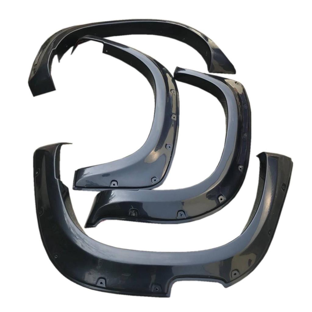 Mitsubishi L200 TRITON 2015-2019 Widened Wheel Arches with Reflector
