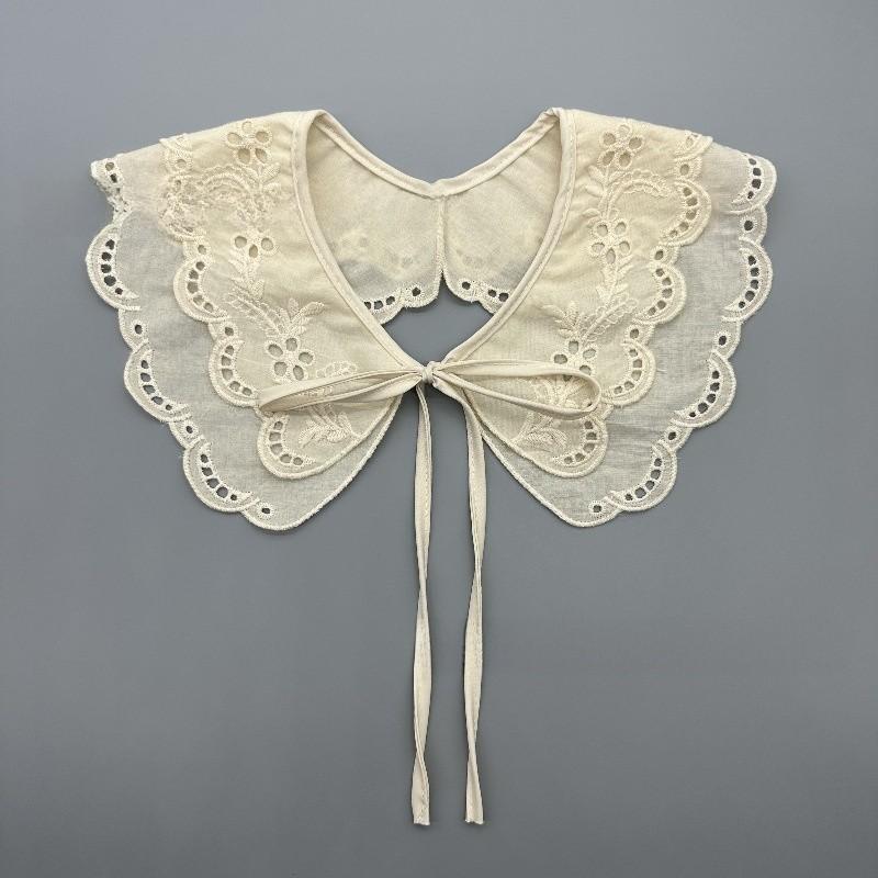 Ethnic Style Polyester Floral Lace Collar With Tie For Women Winter Accessory