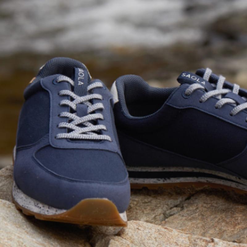 Saola Navy Women S Alta Vibram