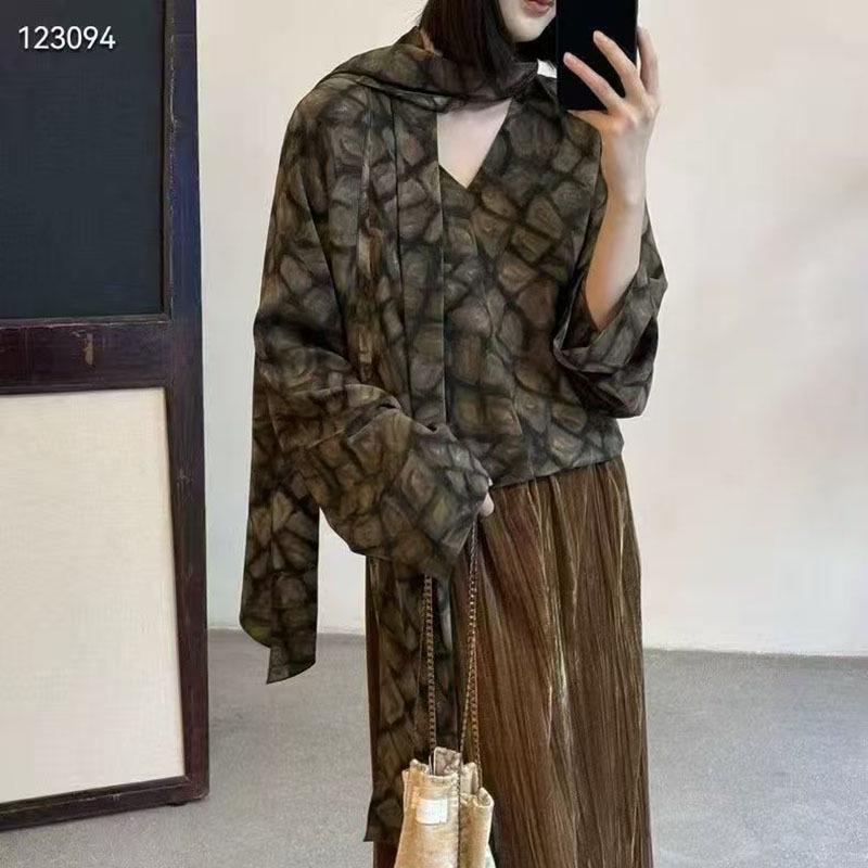 Cort Artistic Zen Gradient Silk Long-Sleeve Top for Women - Spanish Niche Casual Style