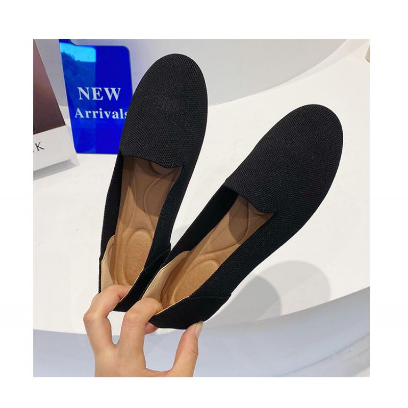 New round head single shoes knitted woven ladyshoes flat bottom flying woven beanie shoes women