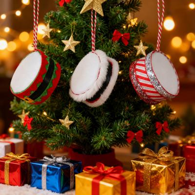 Ornement Suspendu de Tambour de Noël pour Décoration d'Arbre Texture Tissu Peluche Couleurs Classiques Rouge Vert