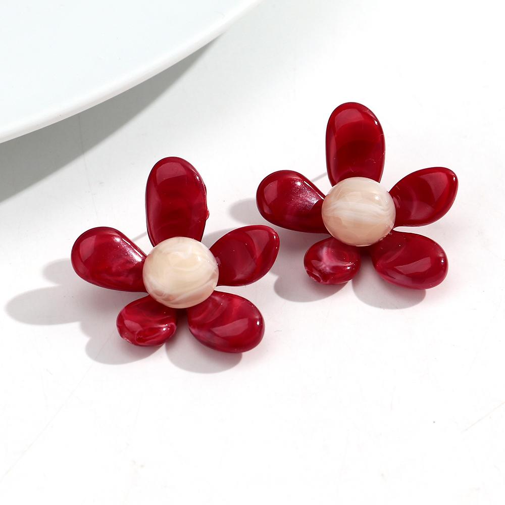 New Colorful Acrylic Flower Stud Earrings for Women Summer Fashion Five Petal Floral Resin Earring Statement Jewelry Daily Gifts