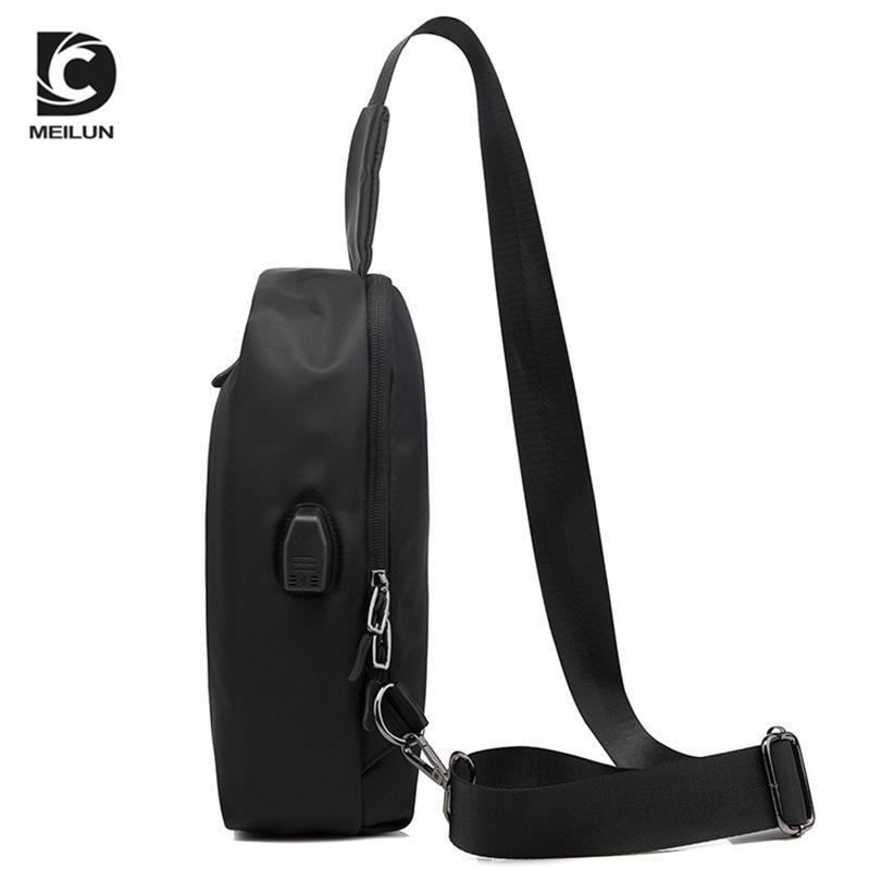 Men's Simple Travel Single Shoulder Messenger Bag Student Tide Brand Messenger Bag Small Bag Trend Leisure Small Solid Color Soft Chest Bag