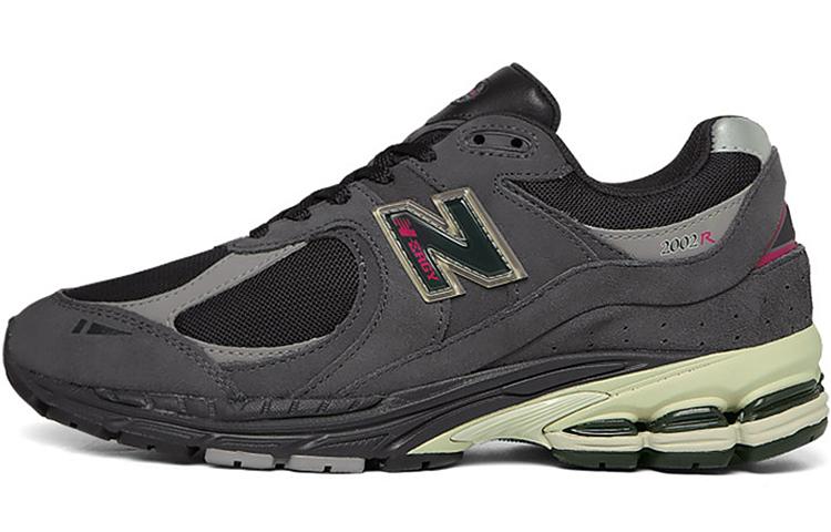 

2002R New Balance Magnet Hi-Pink M2002RGV 40.5