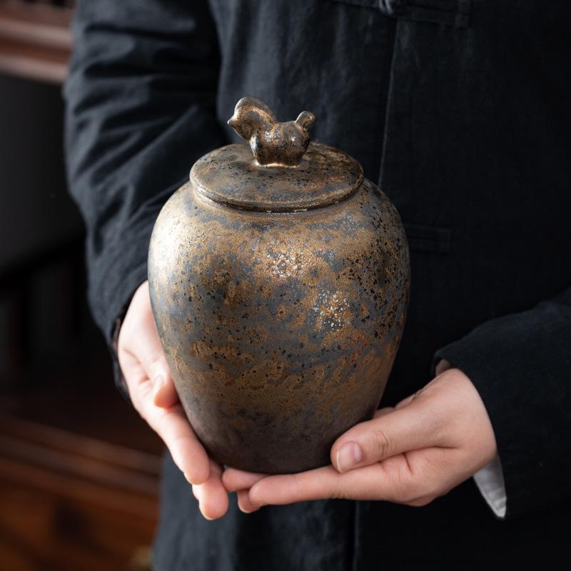Chinese Ceramic Tea Canister: Small/Large Sealed Storage Jar for Pu'er Tea with Logo Printing