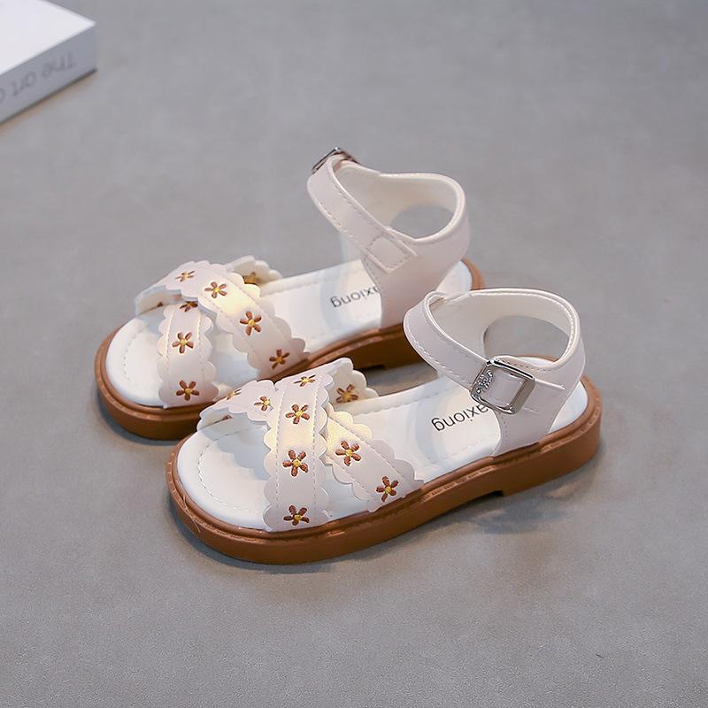 

Girls Beach Shoes Embroidery Sweet Kindergarten Kids Sandal Open Toes Non-slip 2025 Summer New Children Princess Shoes Soft Sole 23 розовый