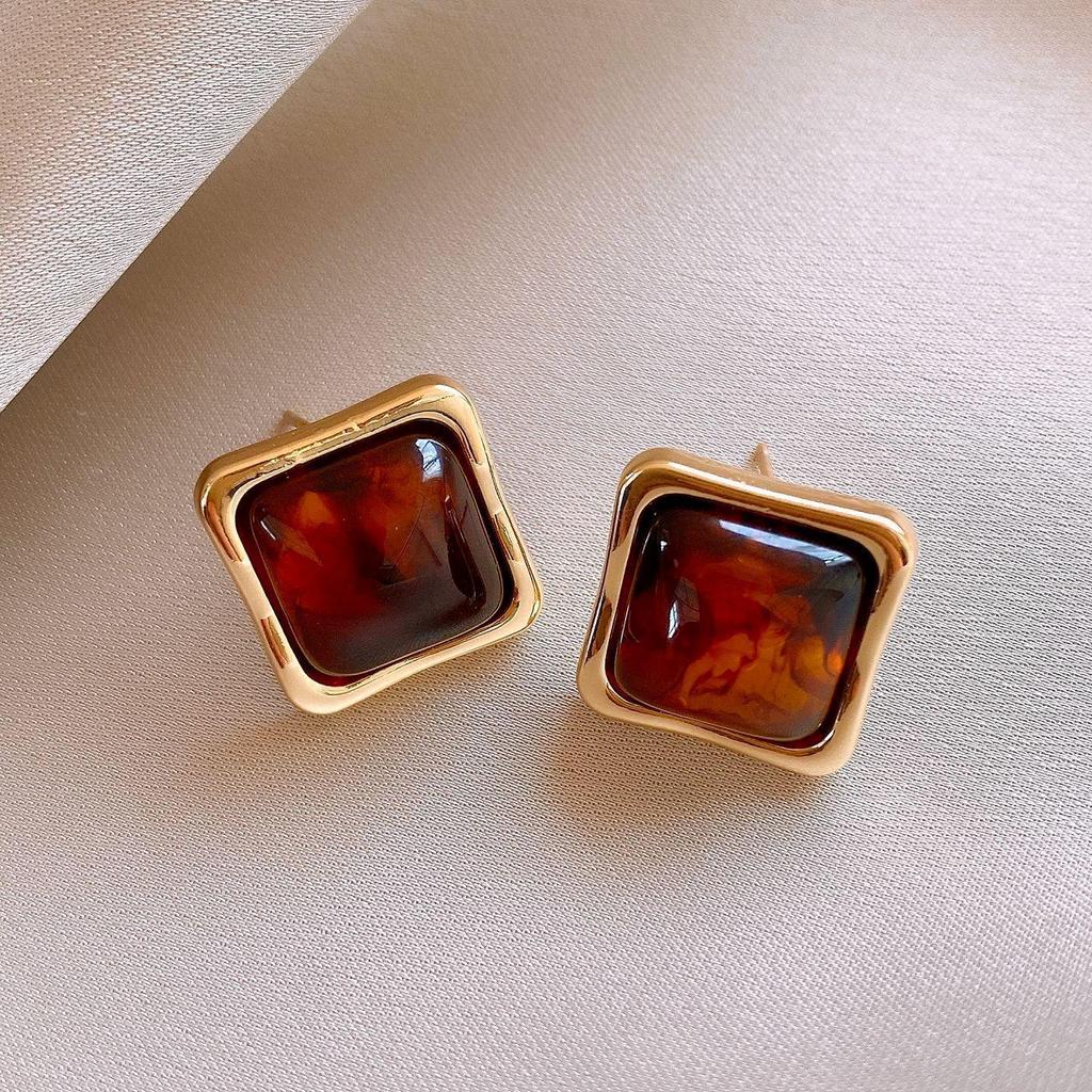 Silver Needle Geometric Irregular Resin Y2K Earrings - Retro Stud Ear Accessories for Women