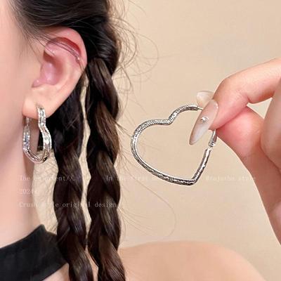 Elegante mehrlagige Herzohrringe im koreanischen Stil für Damen – trendiges High-End-Pfirsichherz-Design