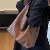 2025 Autumn New Woven Bag Women's Large-capacity Leisure Commuter Child and Mother Handbag Trendy Versatile Tote Bag