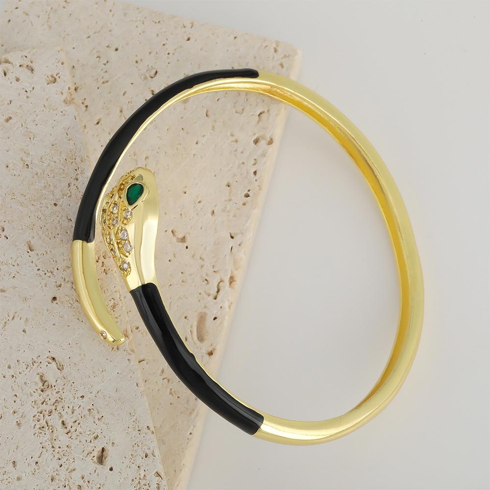 Snake Bracelet for Women European and American Ins Cold Style Fashionable Snake Head Bracelet Dripping Oil