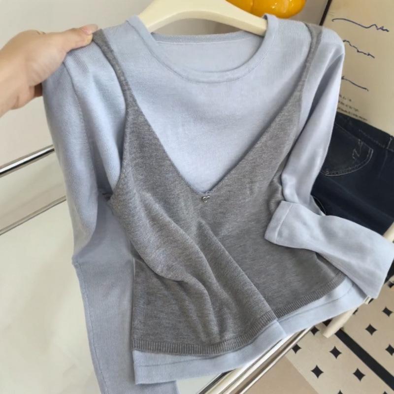 

Autumn and winter new Korean wear knitted sweater vest suspender two-piece set crew neck sweater vest sweater outer wear One size fits all