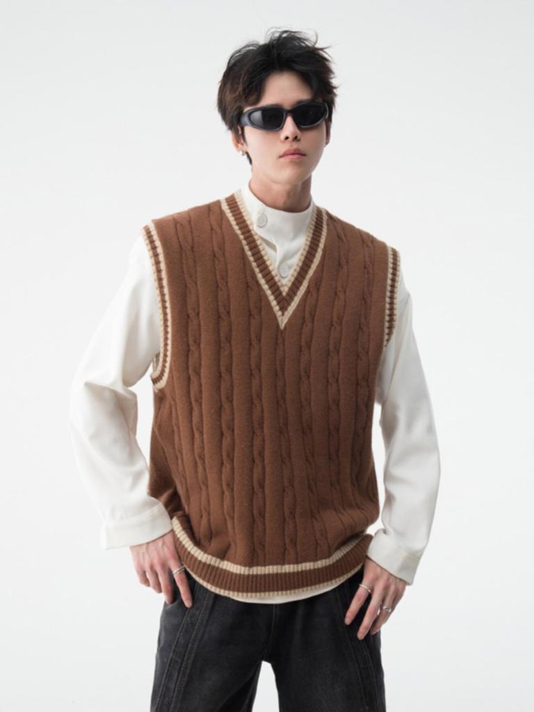 Unisex Retro Japanese Color Block V-neck Knit Vest, Basic Loose Sleeveless Sweater, Versatile Niche Style