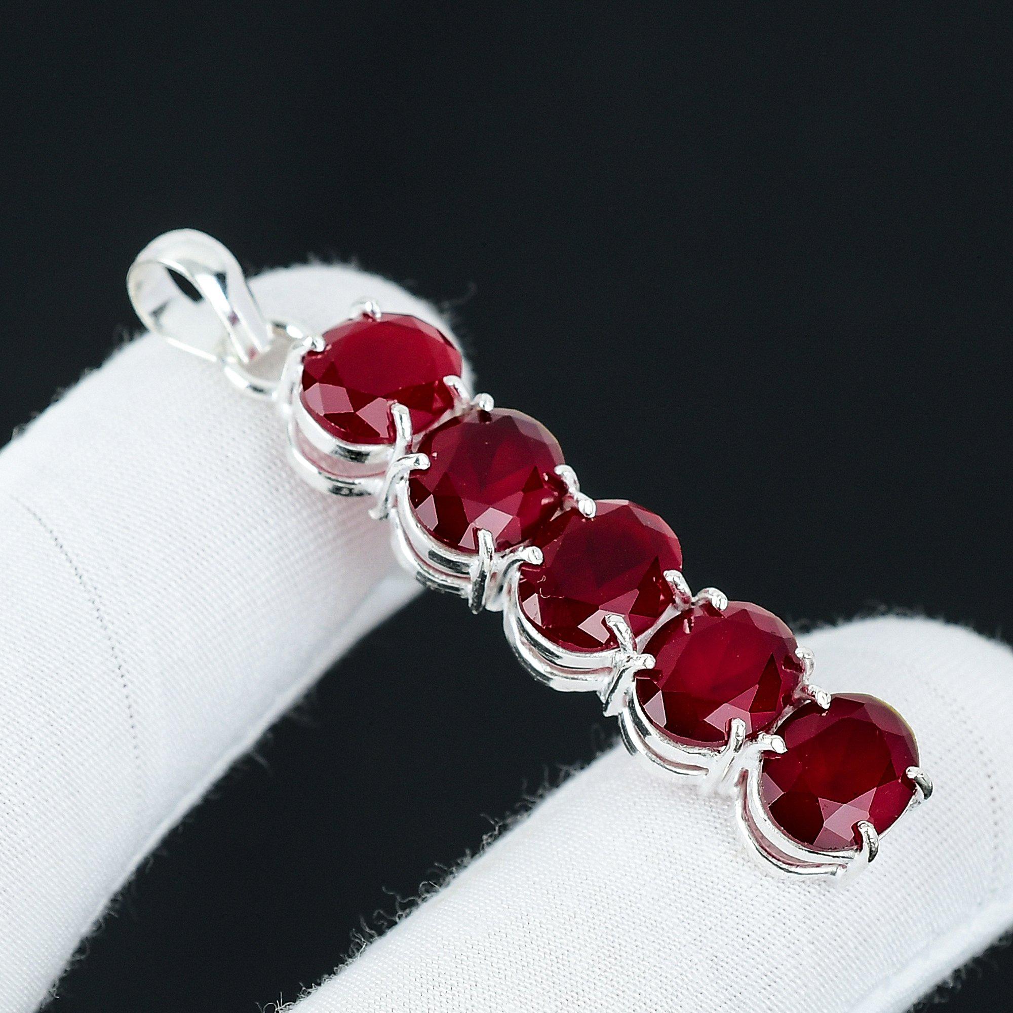 

Подвеска с красным рубиновым драгоценным камнем, рубиновая подвеска ручной работы, ювелирная подвеска из стерлингового серебра 925 пробы, подвеска с твердым зубцом из красного рубина, идеальные подарки для мамы