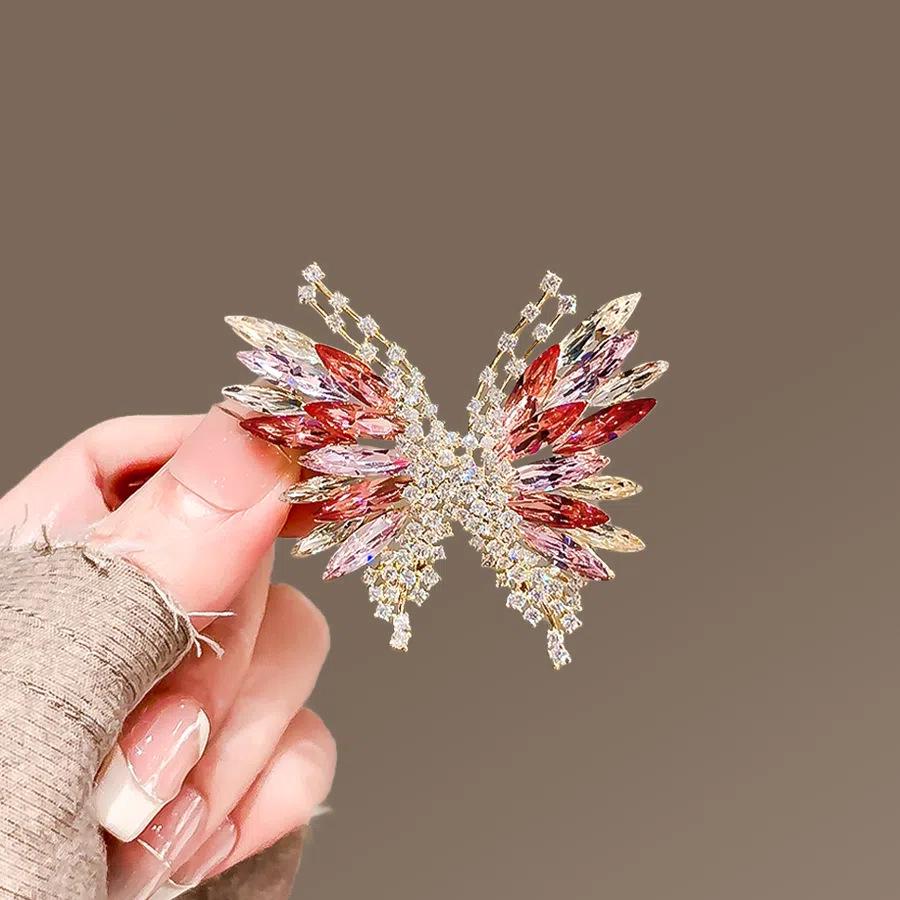 Sunward Growth Sunflower Brooch: Elegant Women's Corsage Pin for College Entrance Suits