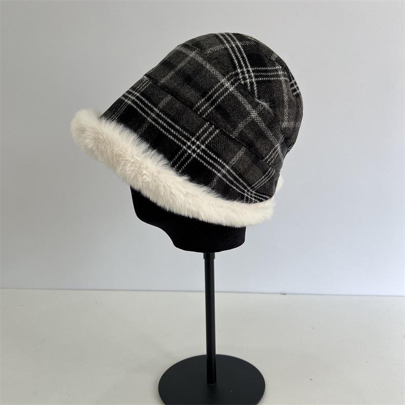 

Новая утолщенная плюшевая шляпа-панама женская зимняя в клетку зрительно уменьшает лицо, теплая шляпа-ведро для путешествий, морозостойкая монгольская шапка M（56-58cm） чёрный