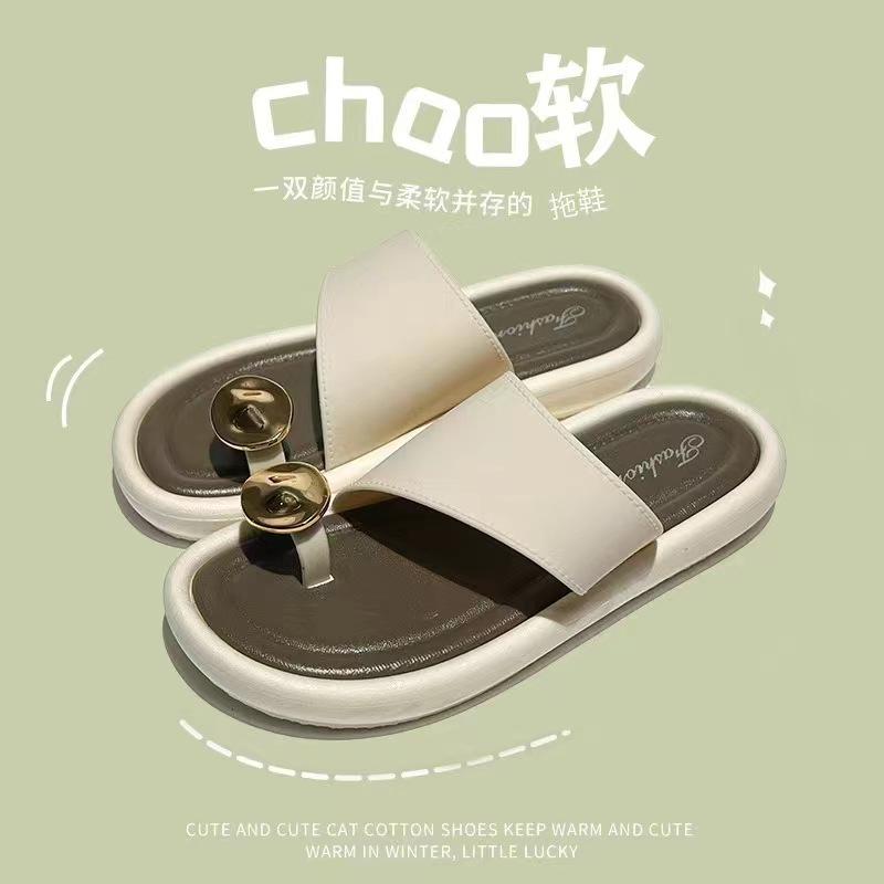 New set of toe cool slippers women's fashion summer versatile flat bottom niche casual beach shoes women