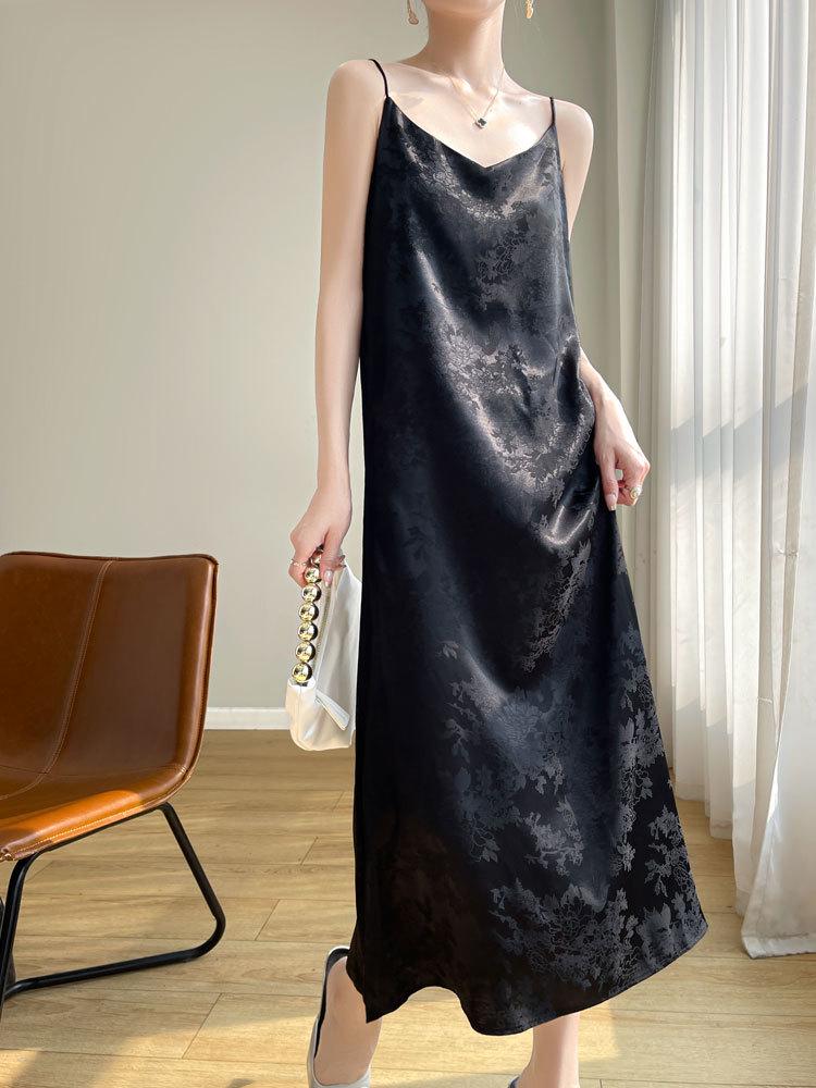 Women's Satin V-Neck Strappy Long Dress - Chinese Style Retro Print