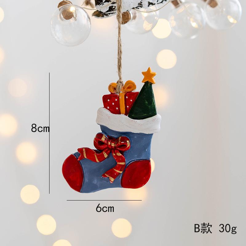 New Christmas Painted Resin Santa Claus Heart Pendant Retro Style Christmas Tree Imitation Ceramic Decoration navidad 2025