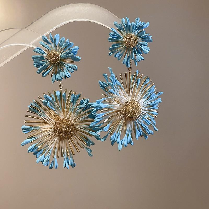 New blue flower fringed earrings, fresh niche design studs, women's summer vacation earrings