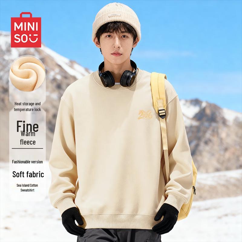 

MINISO Men s American Style Fleece-lined Round Neck Sweatshirt 2XL