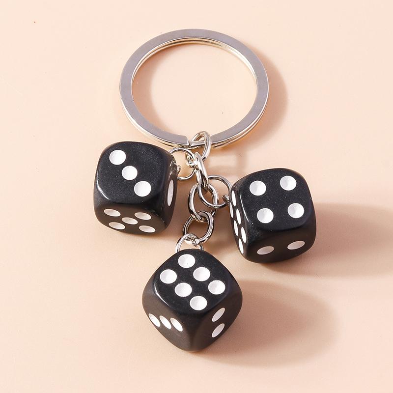 Cuet Resin Geometric Dice Keychain Keyring Pendants for Women Men Car Key Holder Handbag Pendants Charms DIY Jewelry Gifts