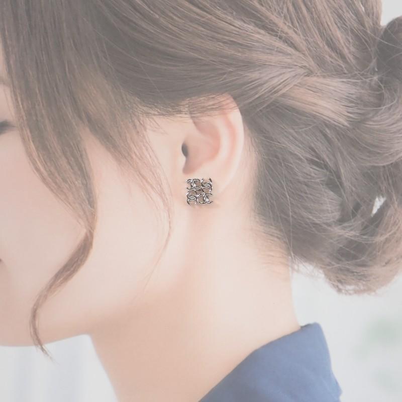 CHANEL Pierce Silver metal Women