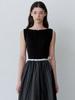 LE STUDIO Slimming Boat Neck Sleeveless Knit (Bk)