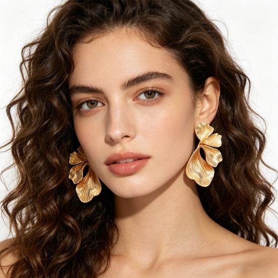 1 Par de Pendientes para Mujer Multicapa Exagerados Forma de Flor Pendientes de Botón Ligeros Versátiles Joyería Regalo