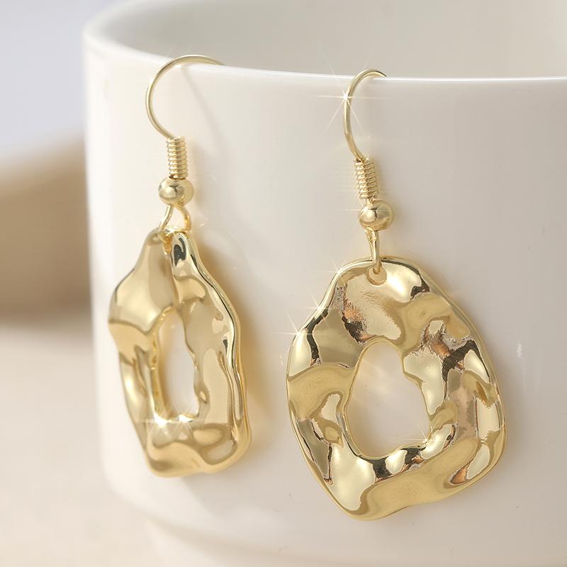 Concise  Golden Plated Irregular Geometric Dangle Earrings for Women Exquisite Jewelry Accessories Retro Pendant Earrings