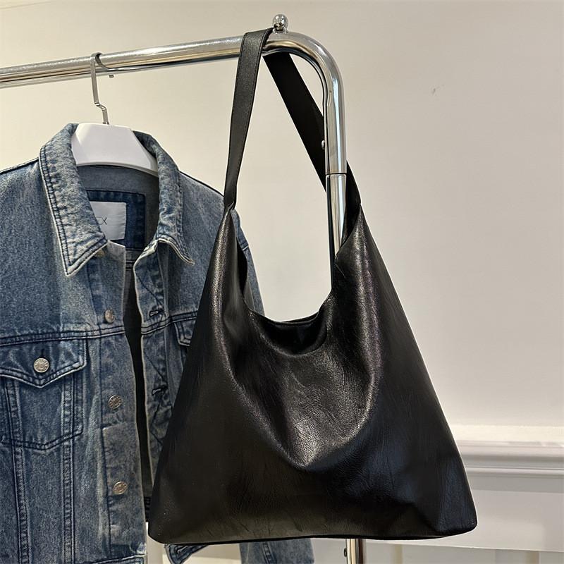 Stylish Retro Tote Shoulder Bag For Women In Black Brown And Coffee Colors