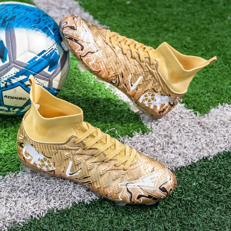Nuove Scarpe da Calcio da Uomo Sneaker Ragazzo Comode Resistenti alla Società Top Qualità Scarpe da Calcio Tacchetti Lunghi Scarponcini da Calcio per Bambini