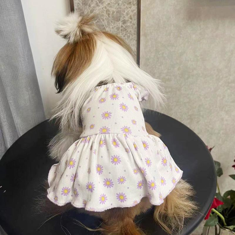 New Pet Clothes Skirt Dog Clothing Pet Supplies Small Daisy Flowers Puppy Clothes Wholesale