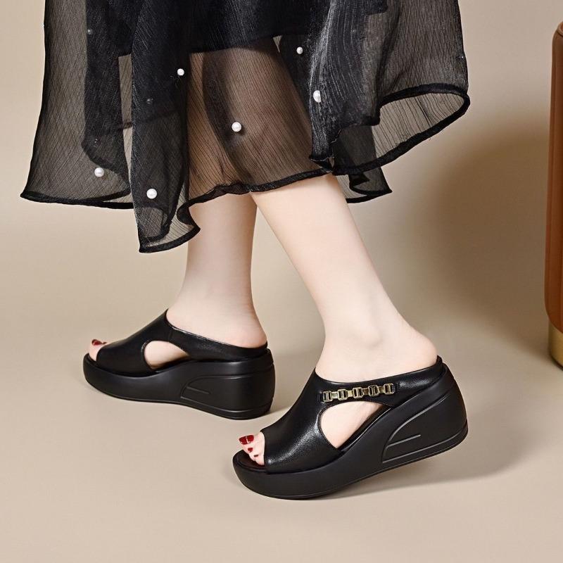 Summer new thick-soled fish mouth sandals women wear wedge heel soft leather shoes to show height, not tired feet retro