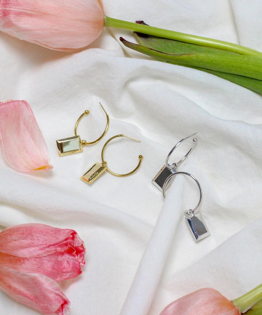 Madin'Ly Cadre Earring