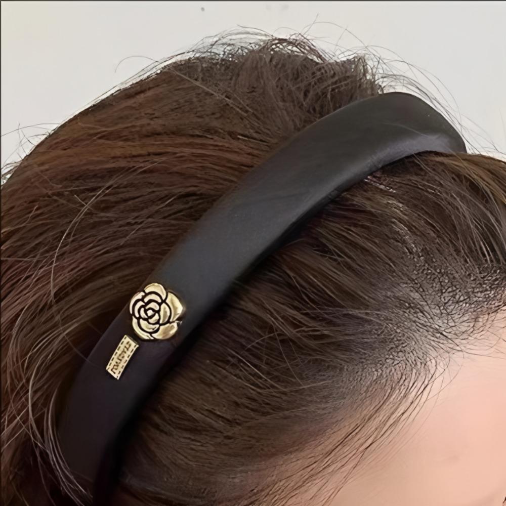Elegant Sponge Headbands for Women Simple Pearl Camellia Headband Black White Hairband Girls Hair Accessories Headwear