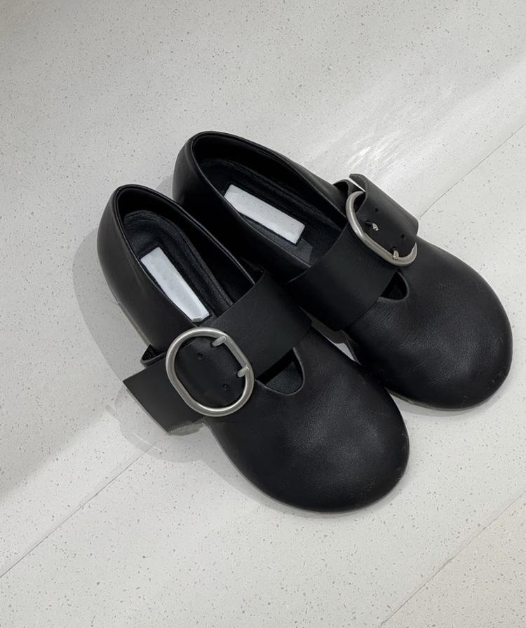 New Big Head Shoes Women's Retro British Style Small Leather Shoes Belt Buckle Casual Single Shoes