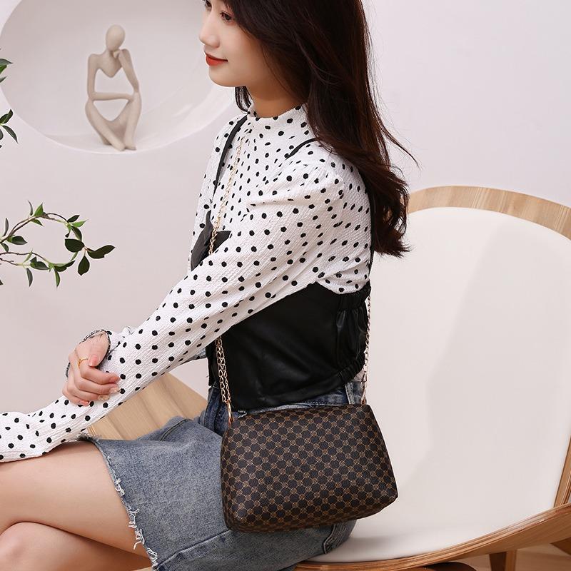 Retro Fashion Printed Shoulder Women's Bag Bag Versatile Double Shoulder Strap Light Luxury Tote Bag