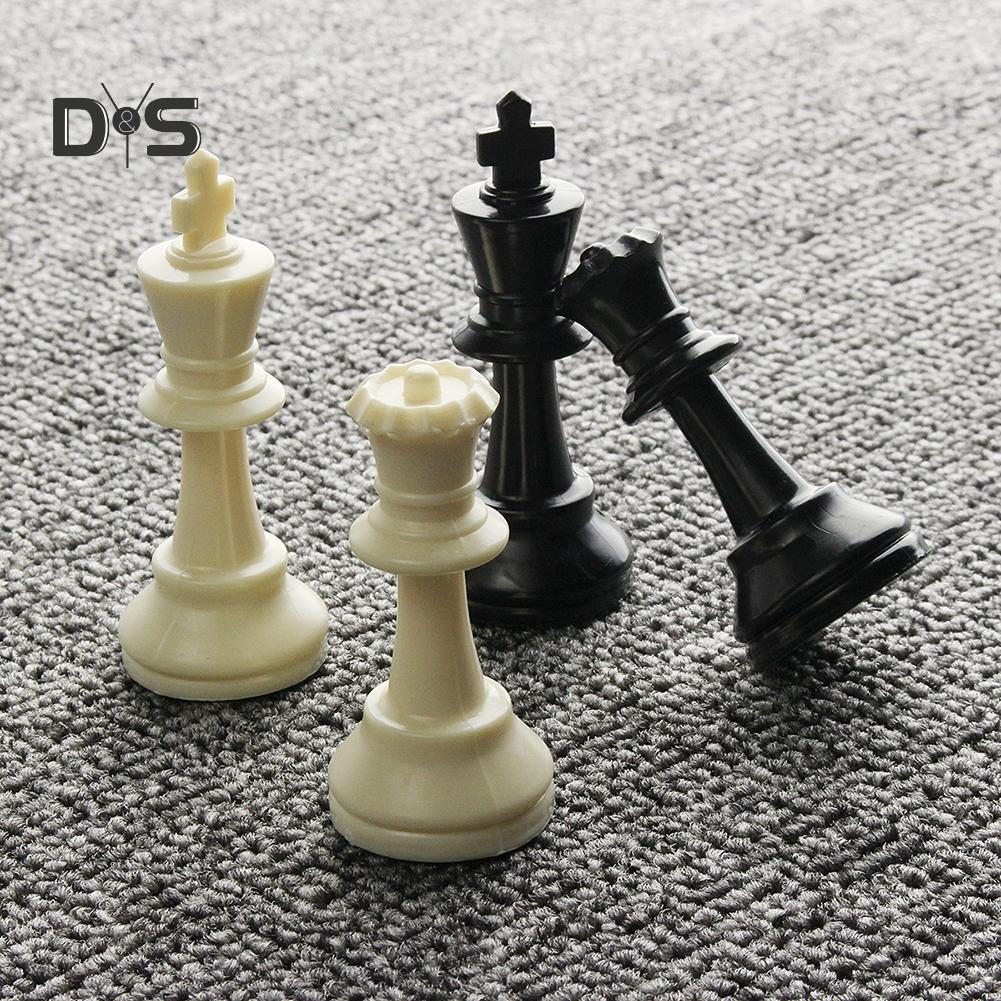 Portable 32 Pieces Intelligence Contemporary Tournament Chess Set Travel Game