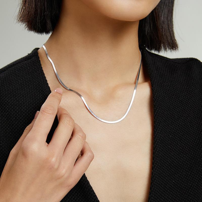 925 Sterling Silver Necklace Italian Style Flat Snake Bone Chain Women's High Sense Summer Collarbone Chain Jewelry