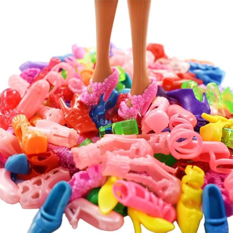 32ks/sada Barbie univerzální dárková sada, doplňky, hračky pro dívky