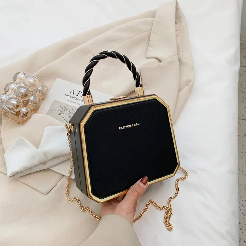 

Hard Box Shape PU Leather Crossbody Bag with Short Rope Handle for Women Shoulder Handbags and Purses Lady Travel Cute Tote ( max. lengte 20cm)