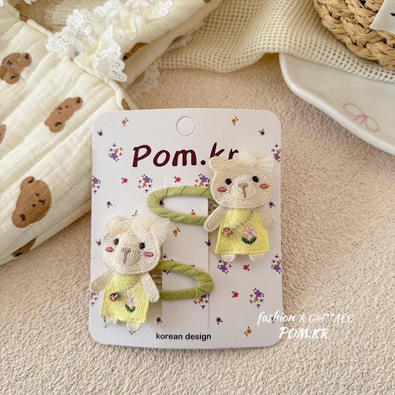 

2pcs New Children s Sweet Fabric Cartoon Cute Kitten BB Clip Hand-embroidered Rabbit Broken Hair Bangs Clip