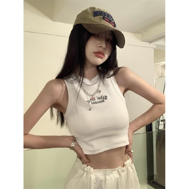 Korean Version of Sweet Spice Girl Sleeveless I Words Inside A Small Halter Vest Women's New Short Shoulder To Wear Chic Outside