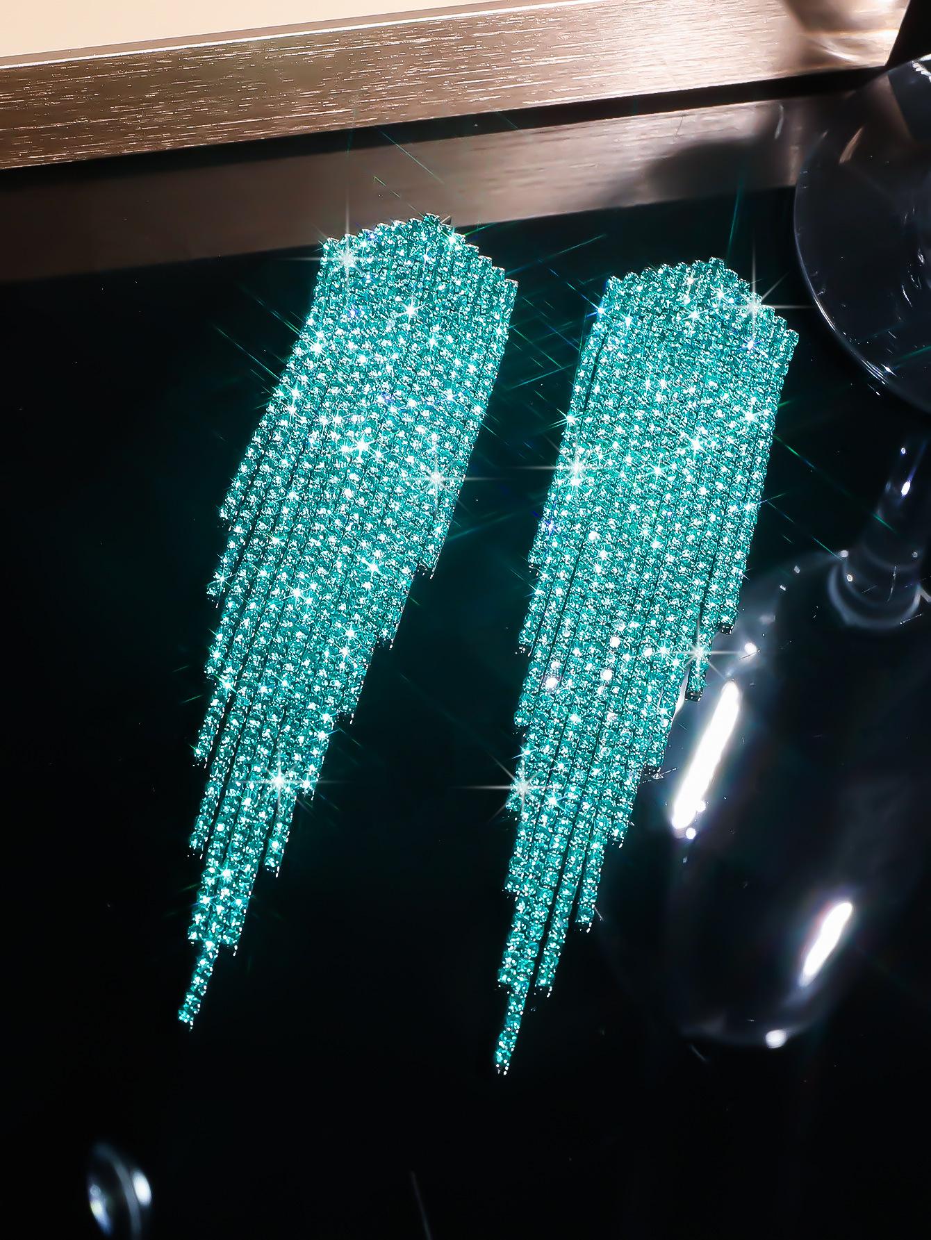 

Роскошные черные серьги-кисти премиум-класса